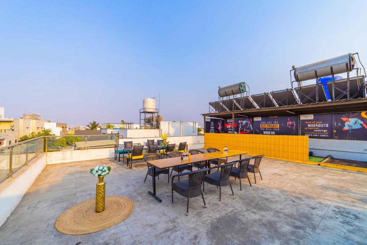 Coliwo Deux - Chandan Nagar Pune Exteriör bild